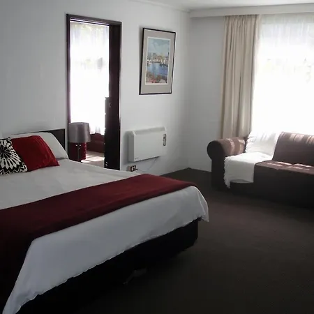 West Coaster Motel Queenstown Room photo